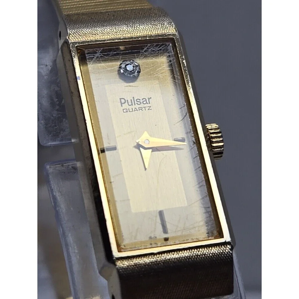 Vintage Pulsar by Seiko Tank Watch Womens Gold Tone Diamond New Battery Sz Small